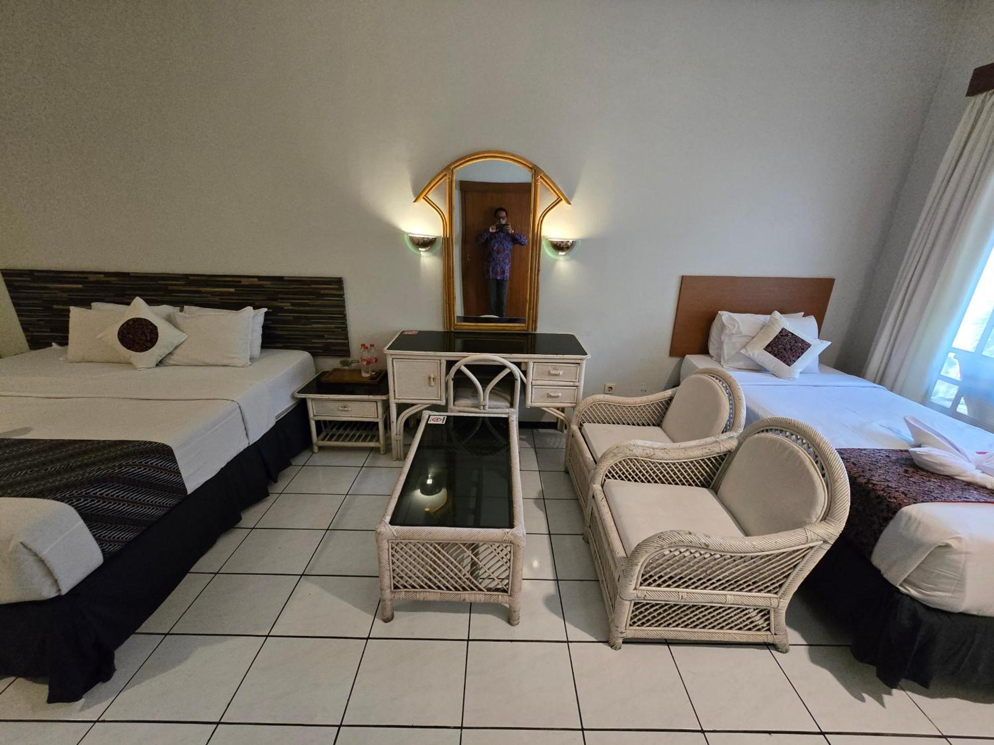 Kusma Hotel Bandungan Semarang Exterior foto