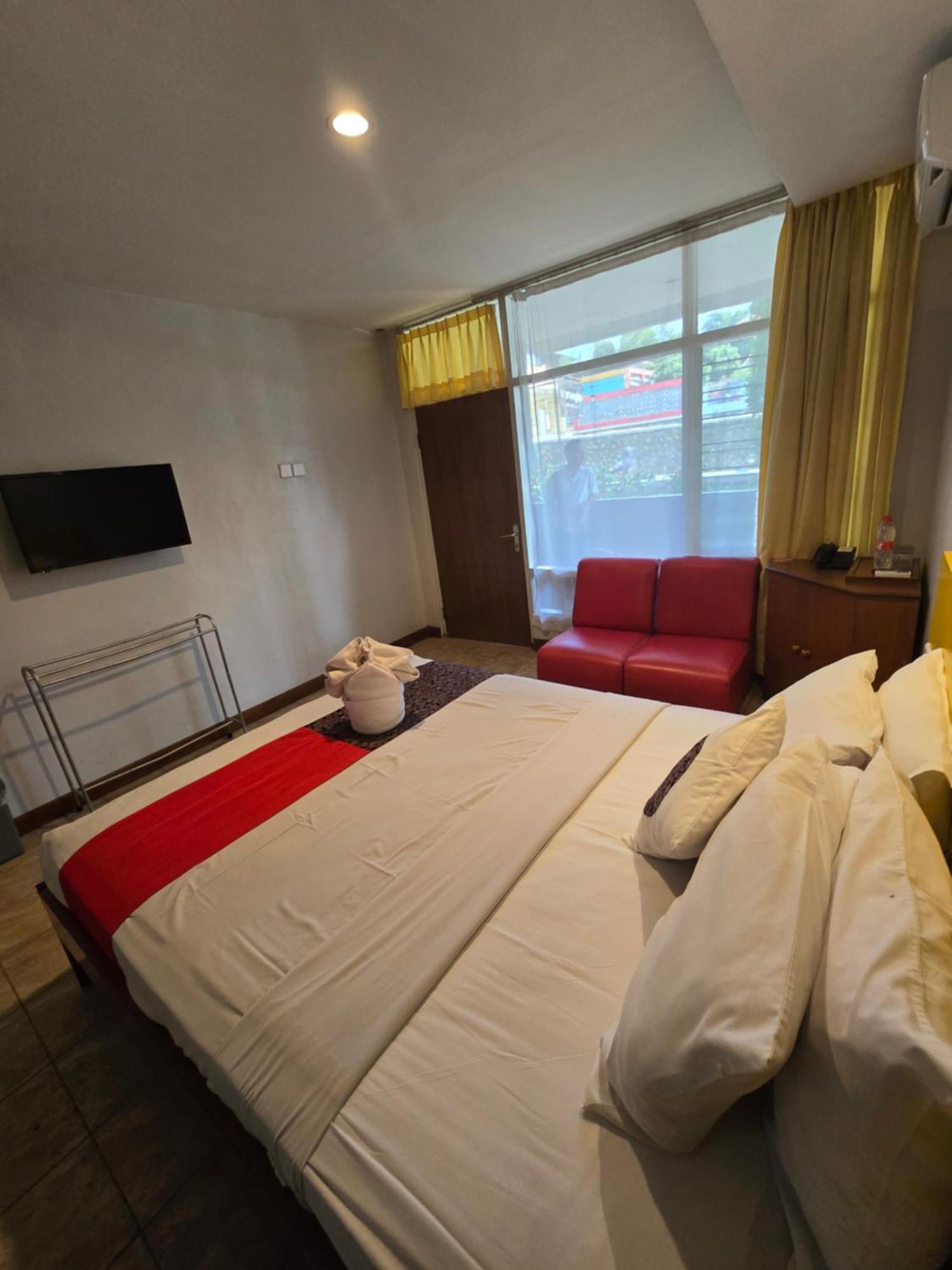 Kusma Hotel Bandungan Semarang Exterior foto